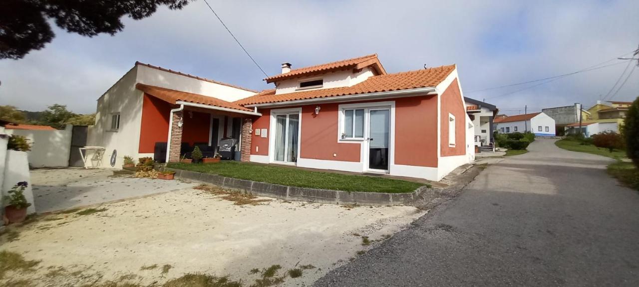 Casa De Campo A 5 Minutos Da Praia Atouguia Da Baleia Kültér fotó